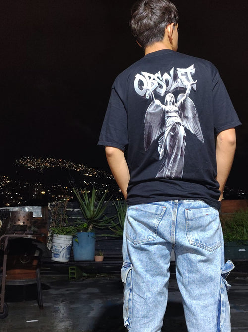 Camiseta Negra, Design 2